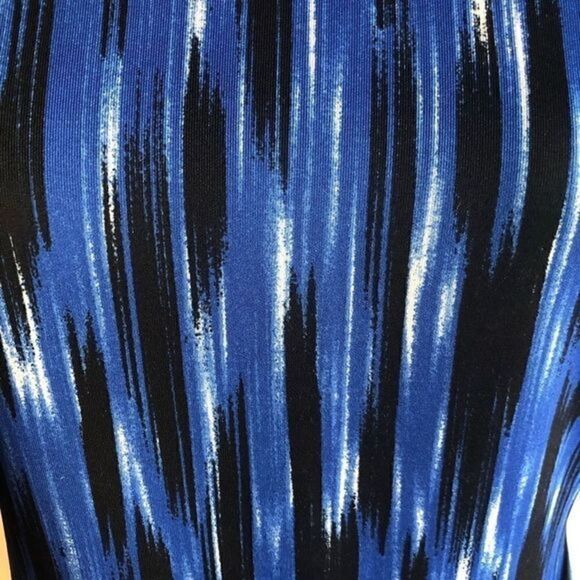 Carmen Dress  - Picture 3 of 7